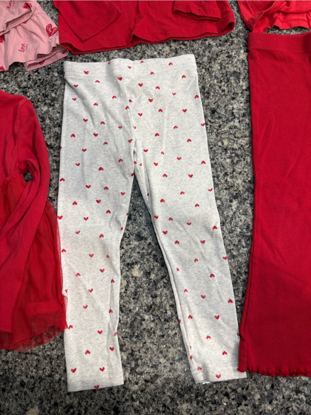 Girls 4T Valentines Bundle - Picture 5 of 9